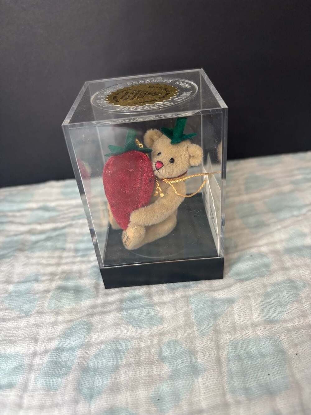 Little Gem Teddy Bears Berry Miniature Bear by Linda Mullins Limited Edition Col